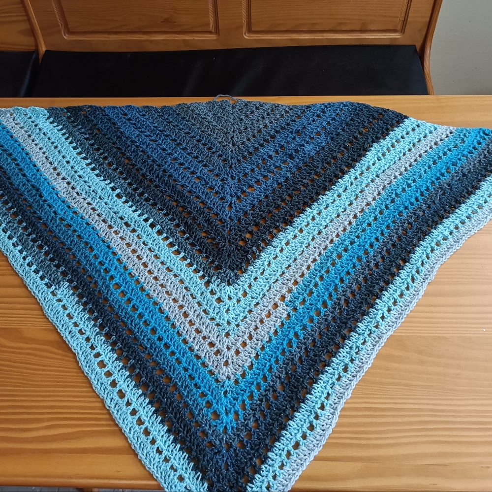 Easy Breezy Shawl